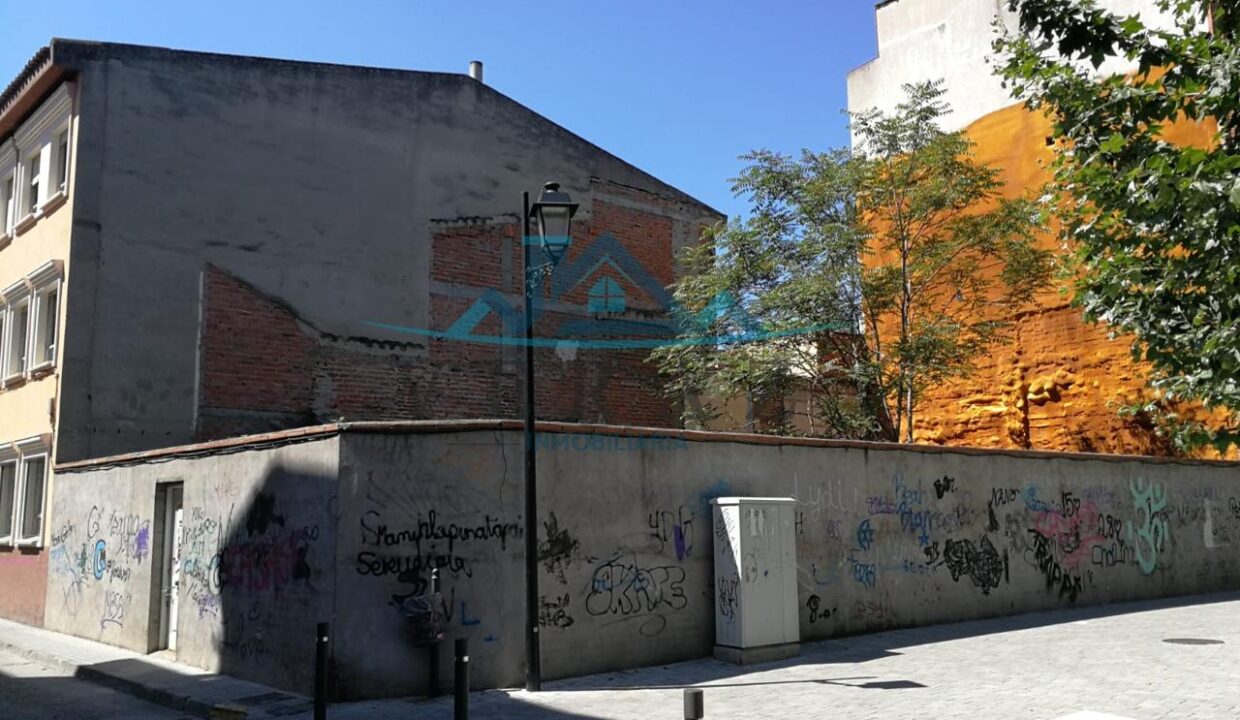 1082403-2a4f6161